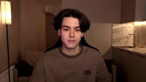 travisrivas online show from May 22, 6:24 pm
