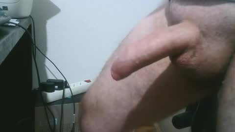 treki1979 online show from May 1, 6:27 am