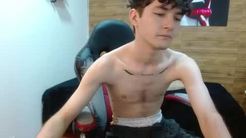 trevor_mob online show from May 14, 10:41 pm