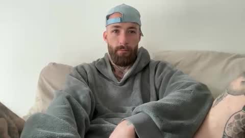 Tuhands online show from May 15, 8:22 am