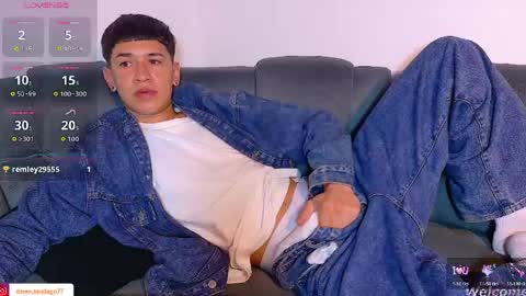 Mr Daren online show from May 7, 6:52 pm