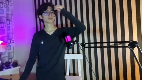 Sebastin online show from April 21, 12:11 pm