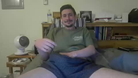 TwinkyMcgee online show from May 10, 7:31 am
