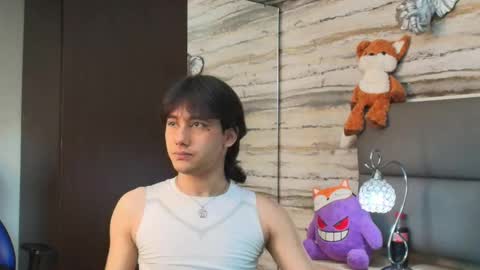    online show from May 18, 4:07 am