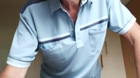 Leslie online show from July 27, 6:15 pm