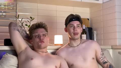 Noah blonde and Josh dark hair Nike guy online show from June 8, 6:09 pm