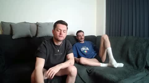 RyanRowan online show from May 7, 8:20 pm