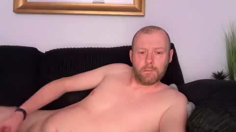 ukmatty3 online show from May 6, 11:16 pm