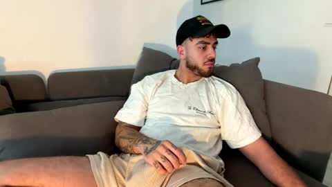 ulisesroca online show from July 18, 9:58 am