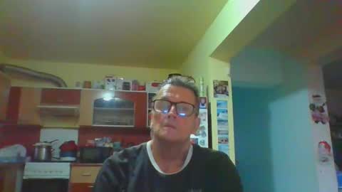 ulmeni4 online show from May 25, 6:14 pm