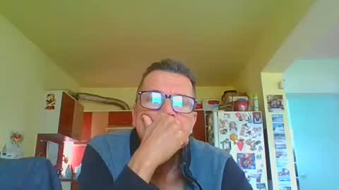 ulmeni4 online show from May 20, 12:01 pm