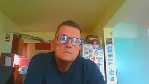 ulmeni7 online show from May 18, 11:38 am