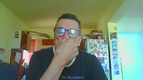 ulmeni7 online show from May 23, 8:42 am