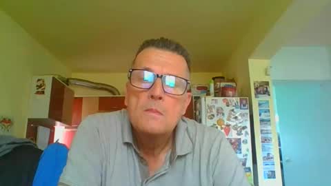 ulmeni7 online show from May 7, 12:27 pm