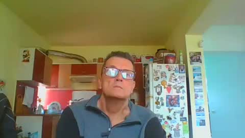 ulmeni7 online show from May 21, 11:48 am