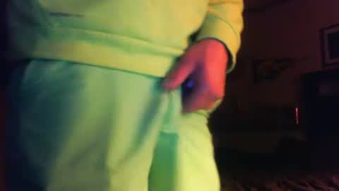 untouchableace84 online show from May 14, 1:47 am
