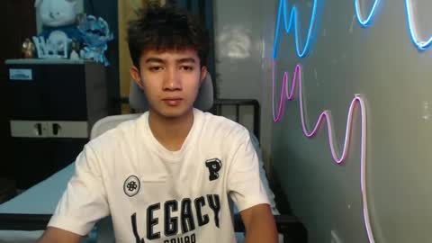 jonny online show from June 22, 11:04 am