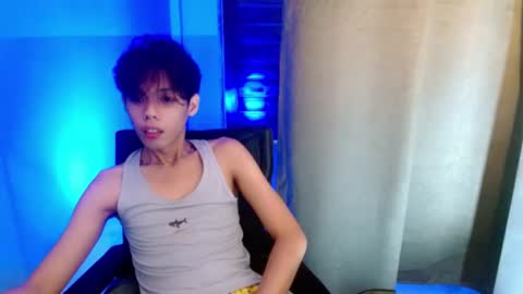 ur_twink_gab online show from August 4, 8:31 am