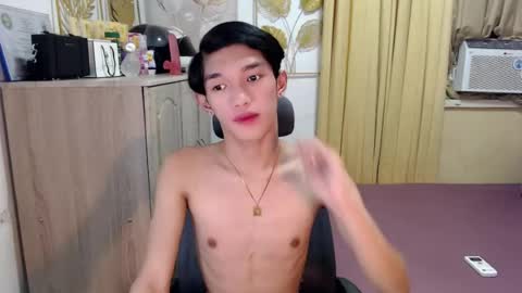 urasian_john20 online show from July 21, 7:32 am