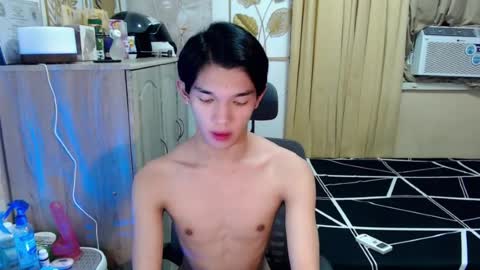 urasian_john20 online show from August 2, 1:42 pm