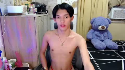 urasian_john20 online show from July 28, 9:06 am