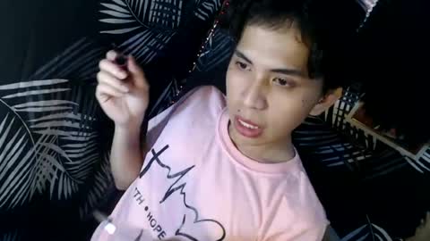 urasiantwinkx online show from July 5, 9:05 am