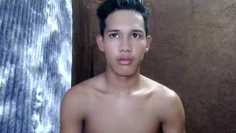 urdreamboy_clarin online show from May 3, 7:11 am