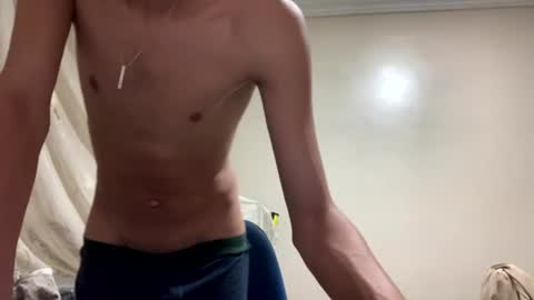 urfavtwinkx21 online show from July 5, 1:42 am