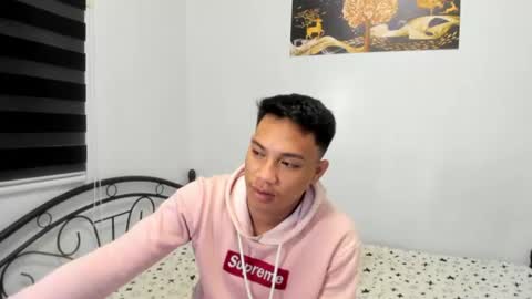 urfucker_vinz online show from July 30, 1:43 pm