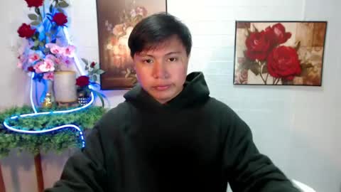 urhunky_ivan online show from August 2, 5:33 pm