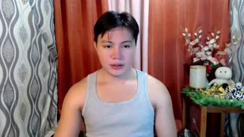 urhunky_ivan online show from December 12, 6:14 am