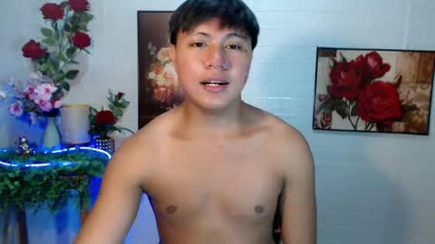 urhunky_ivan online show from July 18, 4:34 pm
