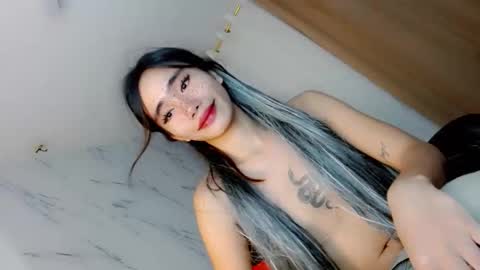itsmeJeang online show from June 3, 2:44 pm
