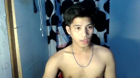 ursweetie_boy online show from July 28, 6:43 am
