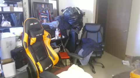 Eric online show from April 28, 2:44 pm