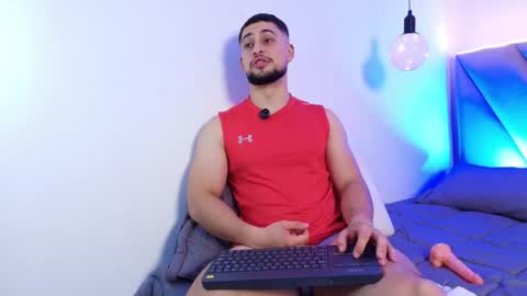 valenssio_moretti online show from May 28, 1:58 am