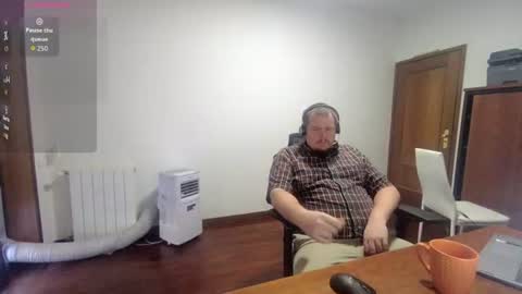 Vanifer online show from July 27, 3:19 pm