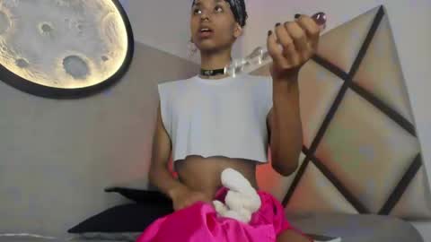 venuss_03 online show from May 6, 3:40 am