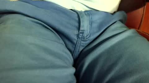 Erik online show from August 4, 5:17 pm