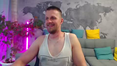 vikingchrisss online show from June 13, 10:46 am