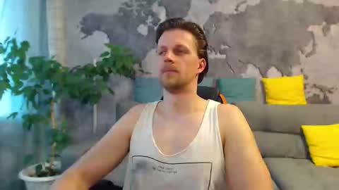 vikingchrisss online show from May 3, 10:18 am
