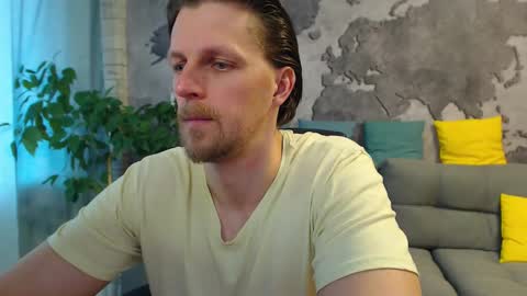 vikingchrisss online show from May 1, 9:12 am