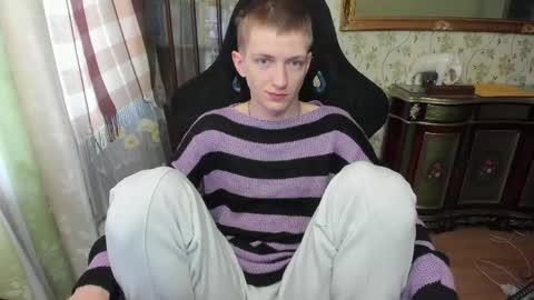 Dimoooooon online show from May 18, 3:17 pm