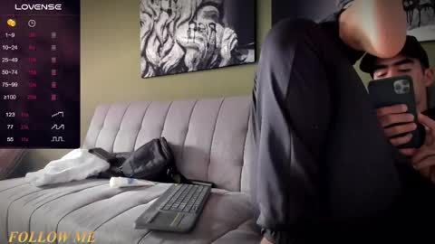VINCE online show from May 8, 5:13 pm