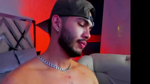 Vincent online show from May 23, 7:47 am