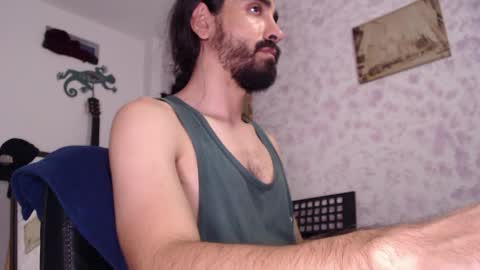 John online show from May 8, 11:27 pm