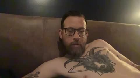 warispeace666 online show from July 19, 7:25 am