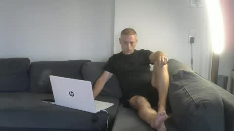 weberbenny online show from July 1, 5:57 pm