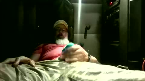 wellhung19781 online show from June 7, 12:45 pm
