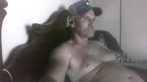 wheenidude online show from May 20, 7:04 am